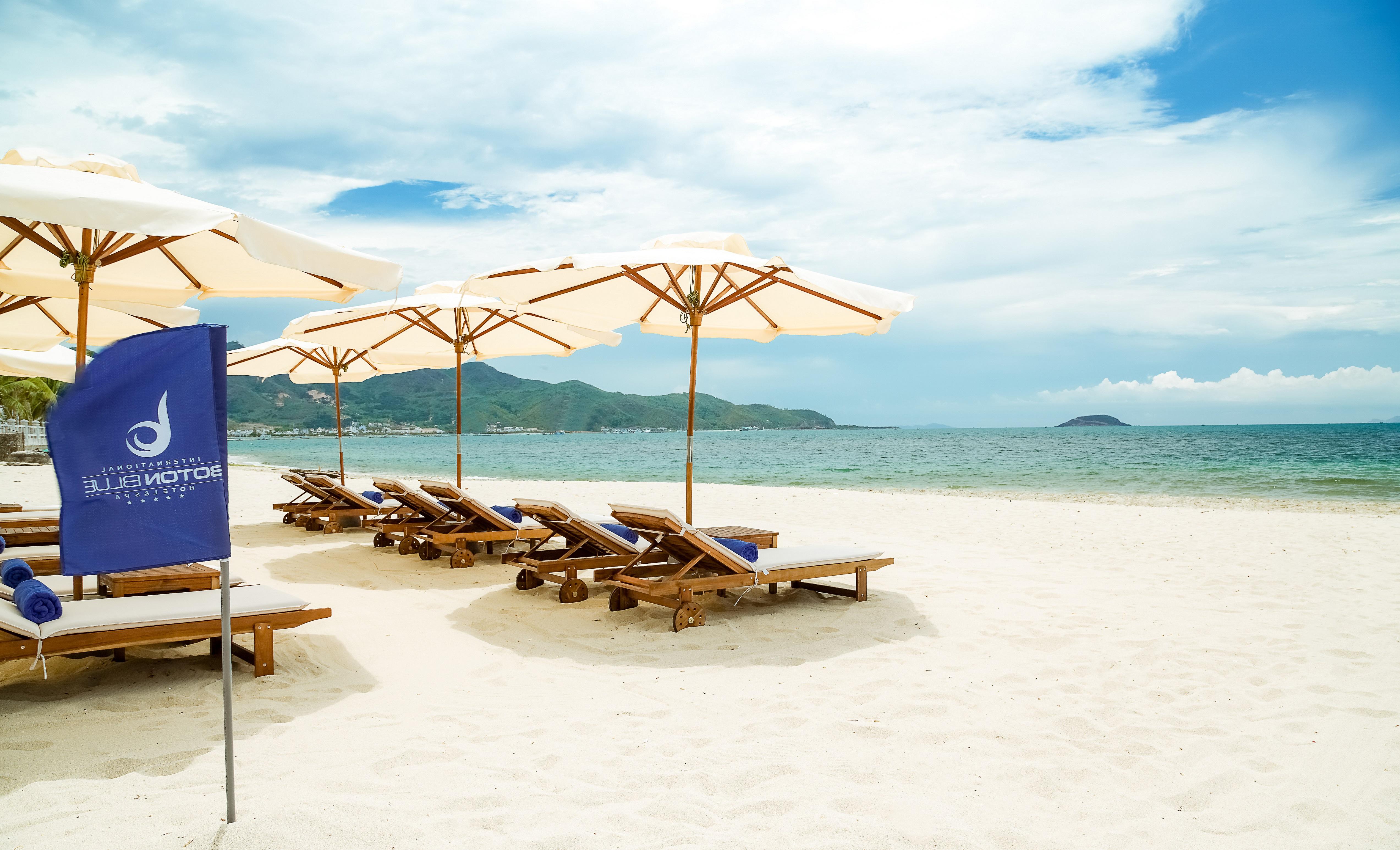 Boton Blue Hotel & Spa Nha Trang Exterior photo