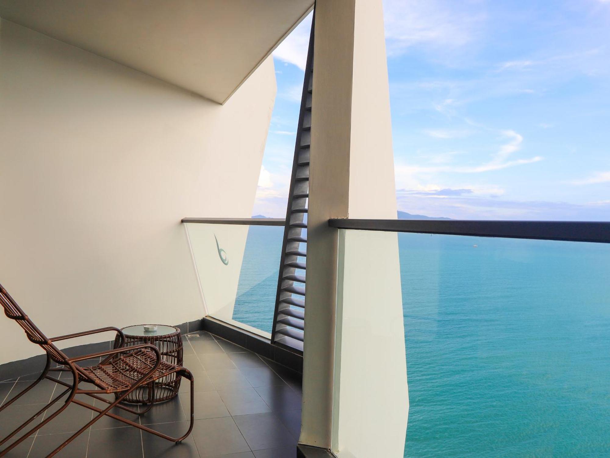 Boton Blue Hotel & Spa Nha Trang Exterior photo
