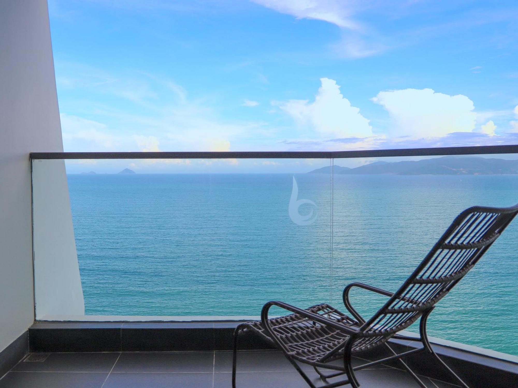 Boton Blue Hotel & Spa Nha Trang Exterior photo