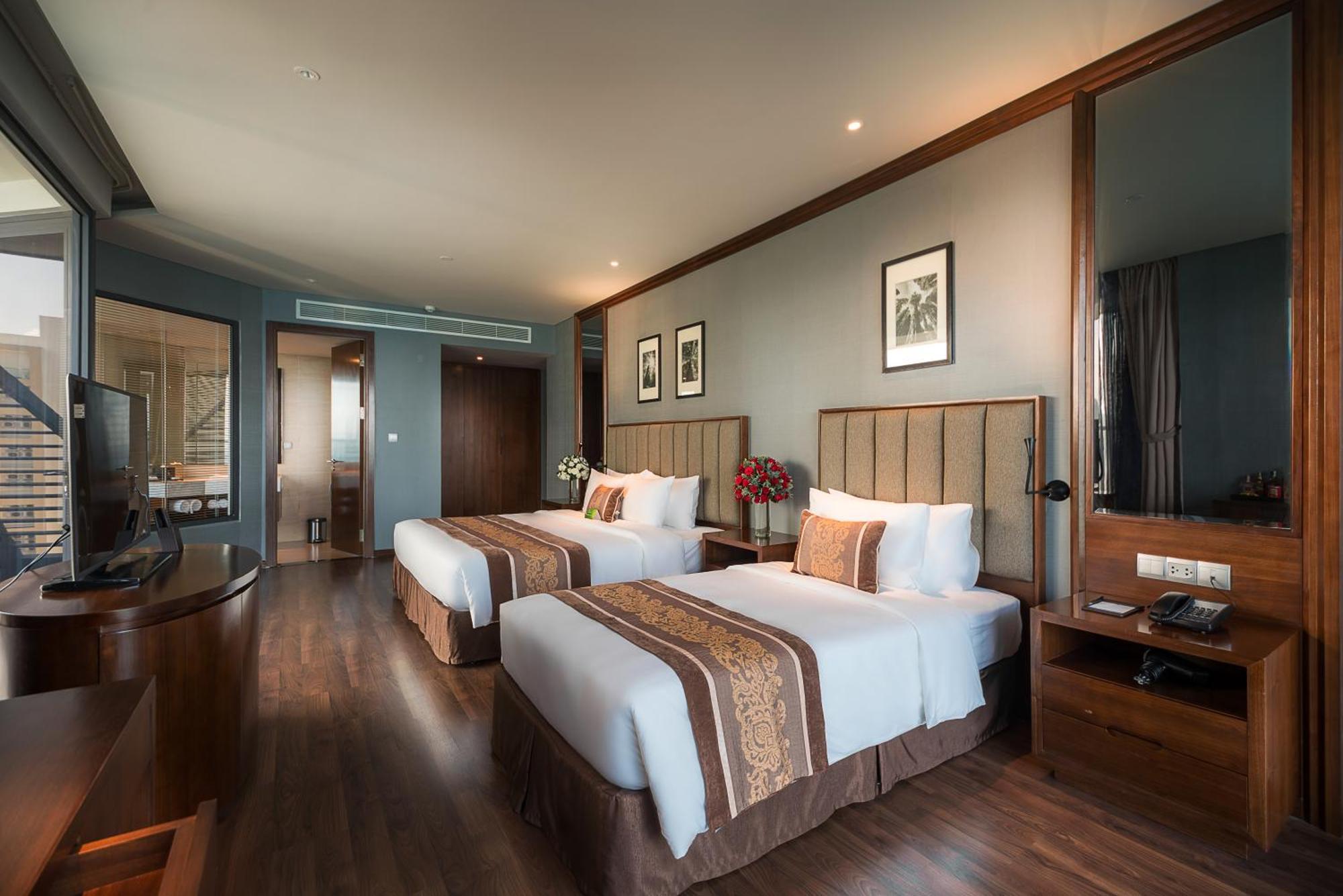 Boton Blue Hotel & Spa Nha Trang Exterior photo