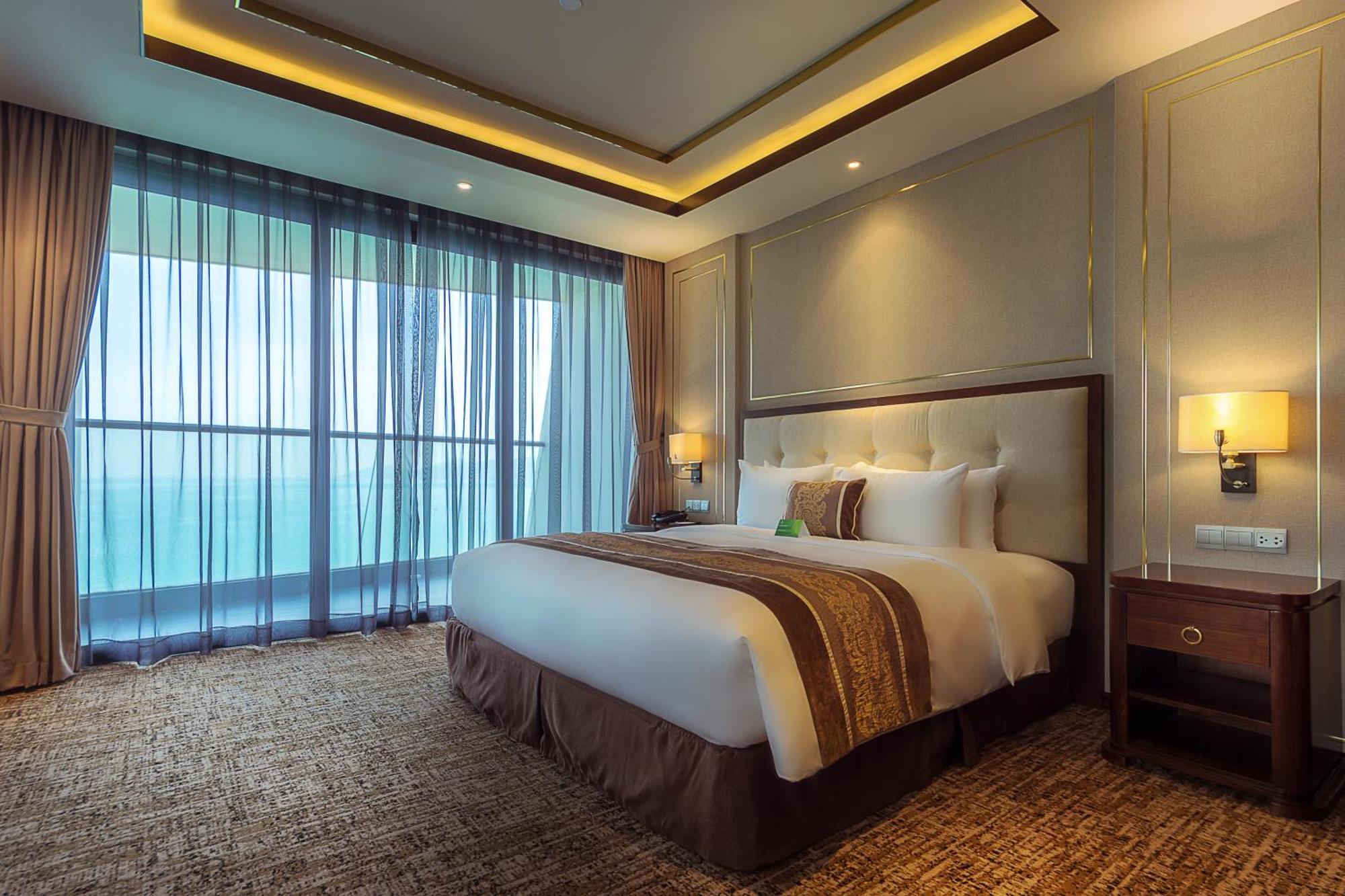 Boton Blue Hotel & Spa Nha Trang Exterior photo
