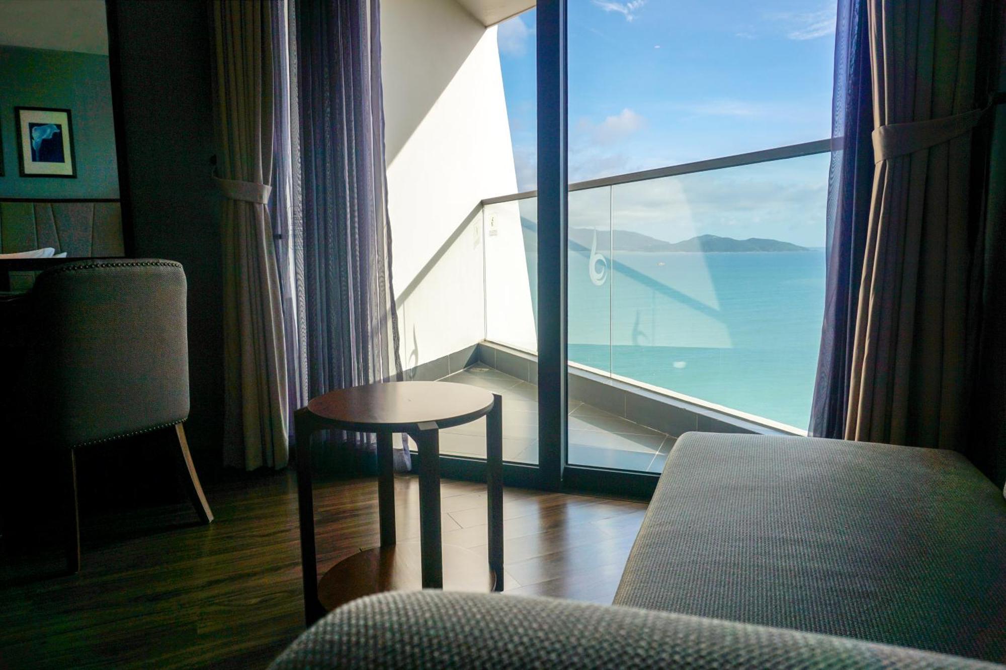 Boton Blue Hotel & Spa Nha Trang Exterior photo